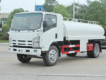 700P potable water tank truck - Image 8