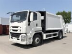 ISUZU Heavy Truck Vc66 Giga Compressed Garbage Truck - Image 8