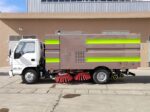 ISUZU NKR street vacuum sweeper - Image 8