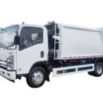 ISUZU small sweeper truck