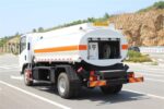 Isuzu 3000 gallons oil tanker truck - Image 7