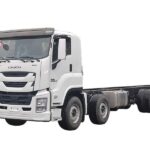 Isuzu Giga 8x4 12 wheels Cargo Tank Fire Truck chassis cab