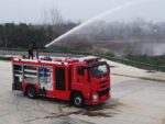 Isuzu Giga FVR 34 1000 gallons Fire Fighting Vehicles - Image 2