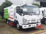 ISUZU NKR street vacuum sweeper - Image 5