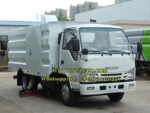 Isuzu merchnical sweeper truck - Image 3