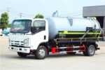Qingling 700P vacuum pump truck - Image 2