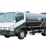 Qingling 700P vacuum pump truck