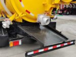 Qingling ELF Vacuum Jetting Suction Truck - Image 8