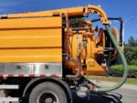 Qingling FTR Combined Jetting Suction Truck - Image 7