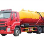 Qingling GIGA cesspit emptier tank truck