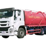 Qingling GIGA vacuum suction tanker truck