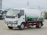 Qingling NKR 6cbm vacuum suction trucks - Image 3