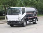 Qingling NPR sewage vacuum trucks - Image 12